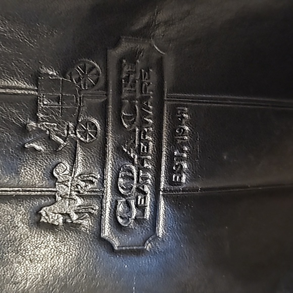 Coach crossbody purse - Picture 4 of 8